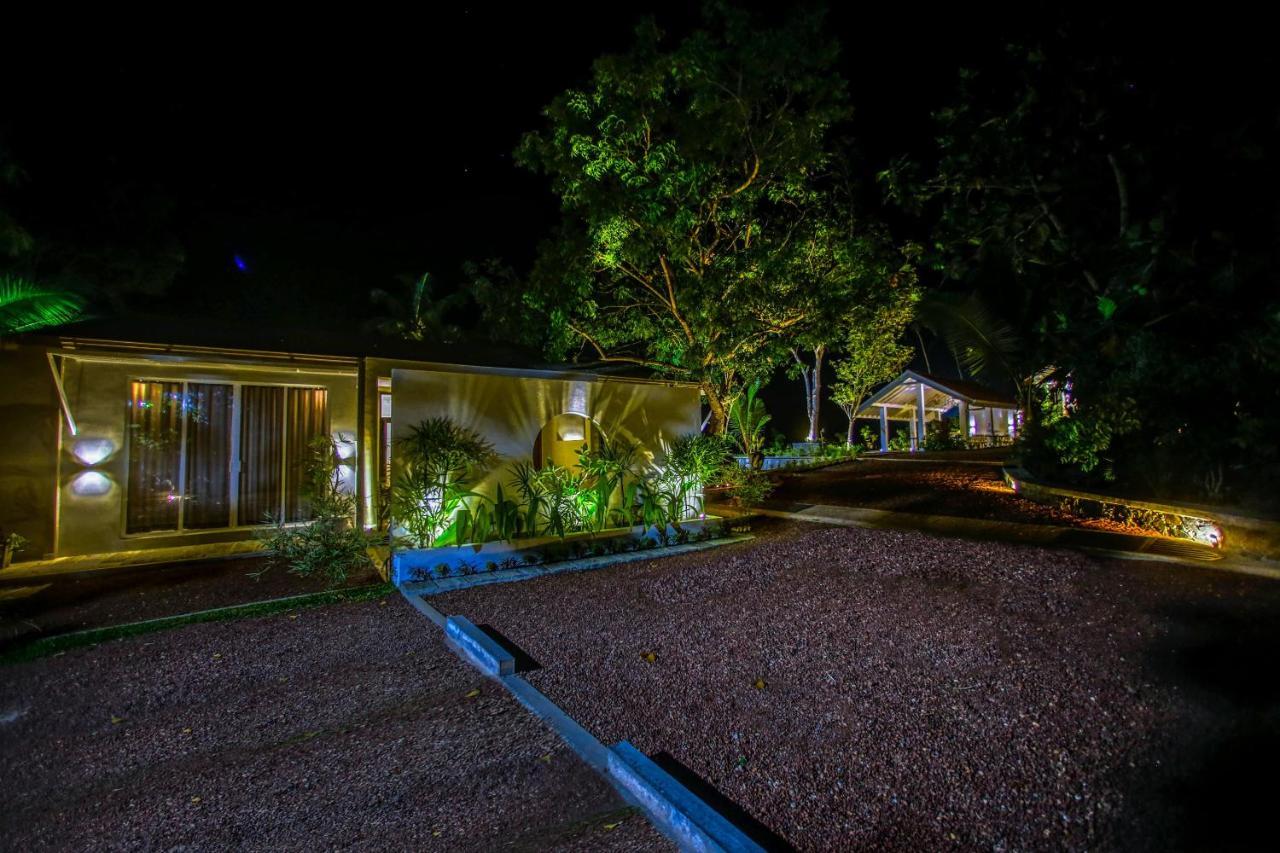 The Niche Hikkaduwa - 10 Minutes To The Beach Exterior photo
