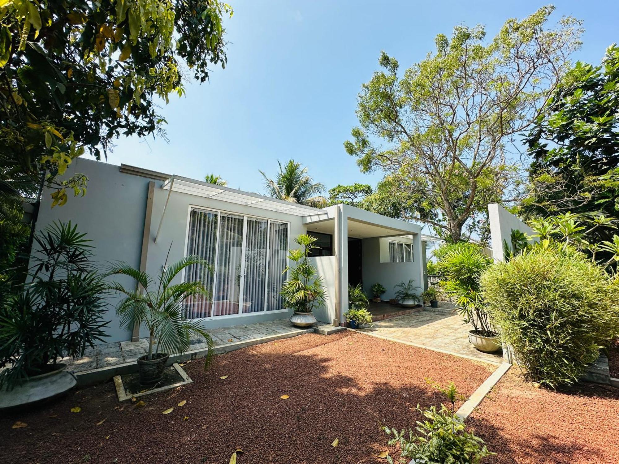 The Niche Hikkaduwa - 10 Minutes To The Beach Exterior photo